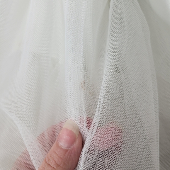 NWT TLC Say Yes Juniors Tulle & Faux Pearl Tiered Ball Gown Size 0 - Picture 11 of 15